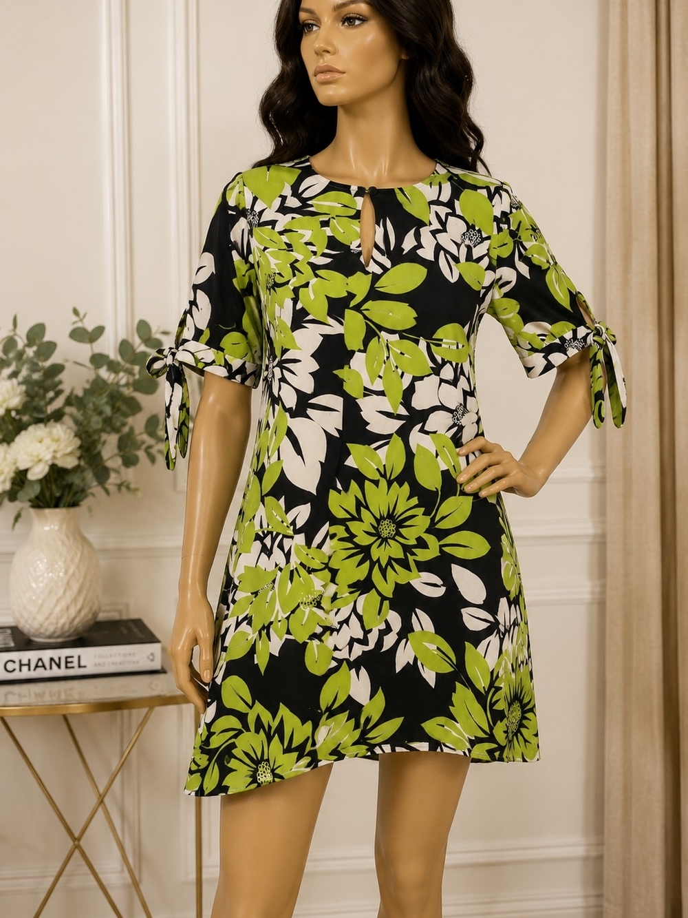 Floral Keyhole Tie-Sleeve Midi Dress in Lime/Black